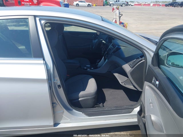 2011 Hyundai Sonata Gls მანქანა იყიდება აუქციონზე, vin: 5NPEB4AC0BH197161, აუქციონის ნომერი: 46034281