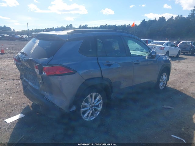 2024 Toyota Corolla Cross Le მანქანა იყიდება აუქციონზე, vin: 7MUBAABGXRV097651, აუქციონის ნომერი: 46034322