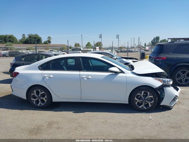46034356 :رقم المزاد ، 3KPF24ADXME296171 vin ، 2021 Kia Forte Lxs مزاد بيع