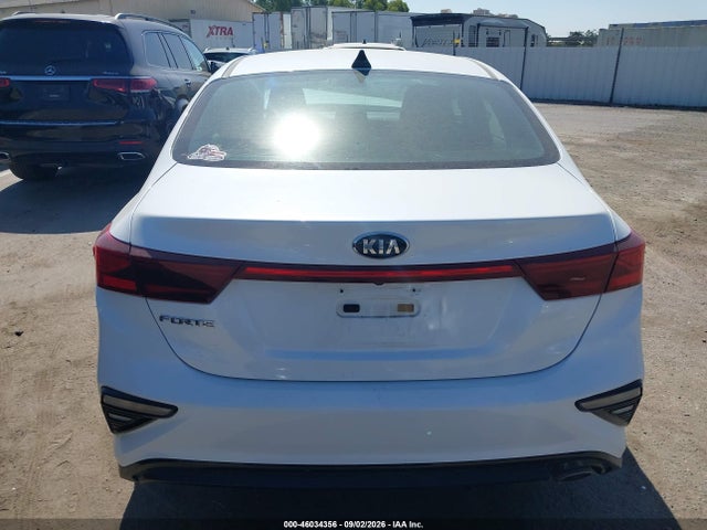 46034356 :رقم المزاد ، 3KPF24ADXME296171 vin ، 2021 Kia Forte Lxs مزاد بيع