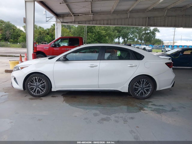 2024 Kia Forte Gt-line მანქანა იყიდება აუქციონზე, vin: 3KPF54AD4RE725125, აუქციონის ნომერი: 46034396