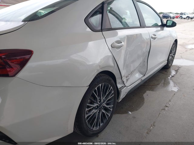 2024 Kia Forte Gt-line მანქანა იყიდება აუქციონზე, vin: 3KPF54AD4RE725125, აუქციონის ნომერი: 46034396