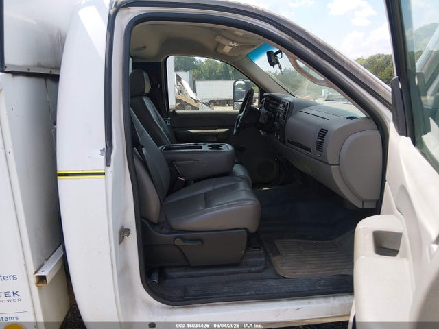 46034426 :رقم المزاد ، 1GBHC24678E115461 vin ، 2008 Chevrolet Silverado 2500hd Work Truck مزاد بيع