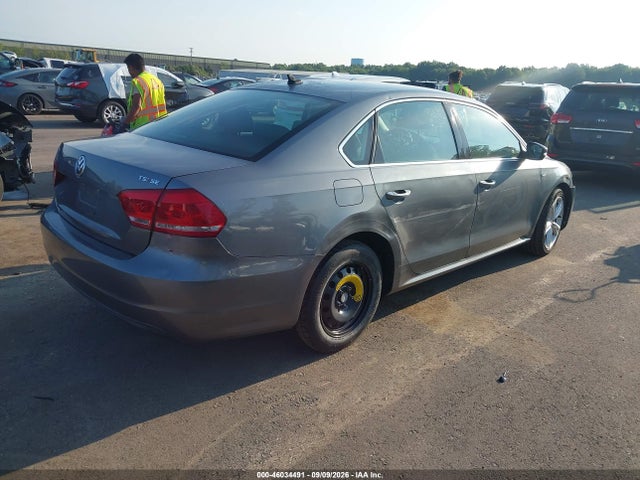 Aukcja sprzedaży 2014 Volkswagen Passat 1.8t Se, vin: 1VWBT7A38EC051072, numer aukcji: 46034491