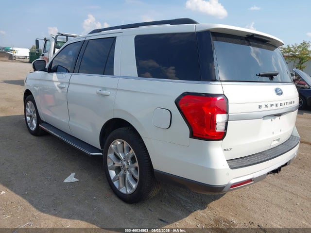 2022 Ford Expedition Xlt მანქანა იყიდება აუქციონზე, vin: 1FMJU1JT6NEA08407, აუქციონის ნომერი: 46034503