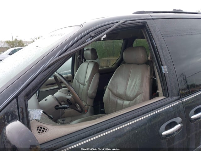 46034504 :رقم المزاد ، 1C4GP64L2XB780082 vin ، 1999 Chrysler Town & Country Limited مزاد بيع