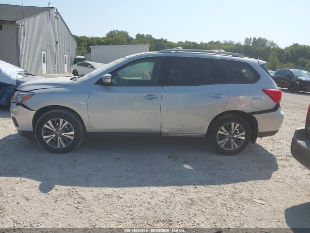 Продажа на аукционе авто 2017 Nissan Pathfinder S, vin: 5N1DR2MM9HC908971, номер лота: 46034530