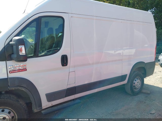 Продаж на аукціоні авто 2017 Ram Promaster 1500 High Roof 136 Wb, vin: 3C6TRVBG9HE517351, номер лоту: 46034557