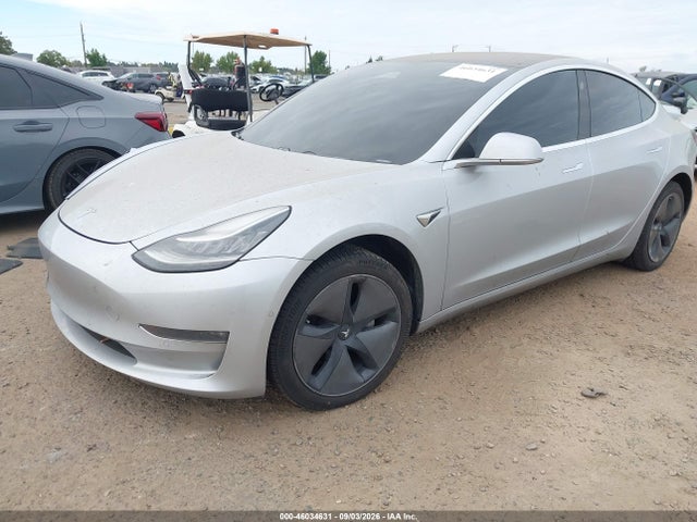 Продажа на аукционе авто 2018 Tesla Model 3 Long Range/mid Range, vin: 5YJ3E1EA5JF060705, номер лота: 46034631