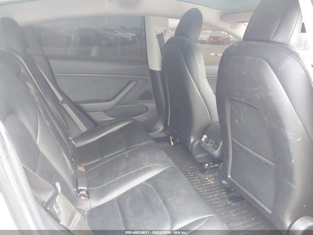 Продажа на аукционе авто 2018 Tesla Model 3 Long Range/mid Range, vin: 5YJ3E1EA5JF060705, номер лота: 46034631