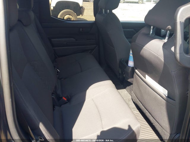 46034670 :رقم المزاد ، 3TMLB5JN1SM195895 vin ، 2025 Toyota Tacoma Sr5 مزاد بيع