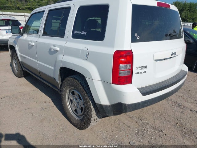 46034724 :رقم المزاد ، 1C4NJRBBXFD283403 vin ، 2015 Jeep Patriot Sport مزاد بيع