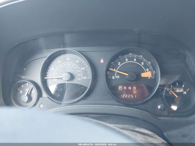 46034724 :رقم المزاد ، 1C4NJRBBXFD283403 vin ، 2015 Jeep Patriot Sport مزاد بيع