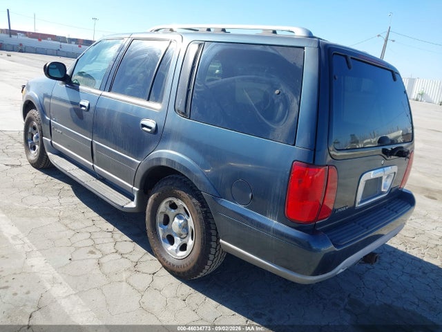 46034773 :رقم المزاد ، 5LMFU28R91LJ31255 vin ، 2001 Lincoln Navigator مزاد بيع