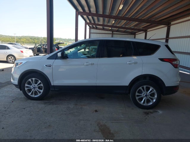 46034782 :رقم المزاد ، 1FMCU9GD3HUB43166 vin ، 2017 Ford Escape Se مزاد بيع