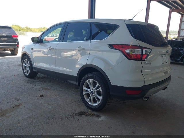 46034782 :رقم المزاد ، 1FMCU9GD3HUB43166 vin ، 2017 Ford Escape Se مزاد بيع