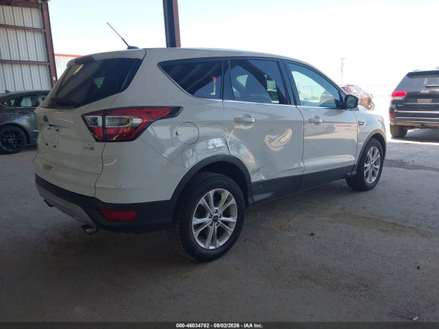 46034782 :رقم المزاد ، 1FMCU9GD3HUB43166 vin ، 2017 Ford Escape Se مزاد بيع