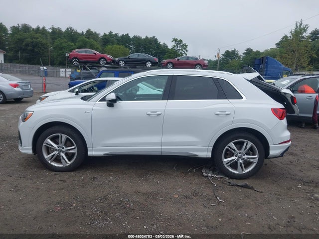 Продаж на аукціоні авто 2020 Audi Q3 Premium 45 Tfsi S Line Quattro Tiptronic, vin: WA1DECF3XL1015118, номер лоту: 46034783