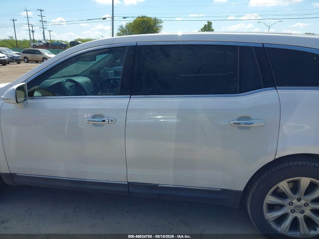 Lincoln Mkt Reserve 2018 2LMHJ5AT2JBL00452 Image 13