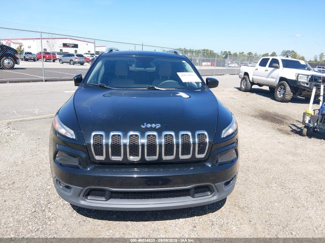 Auction sale of the 2018 Jeep Cherokee Latitude Fwd, vin: 1C4PJLCB2JD538283, lot number: 46034833