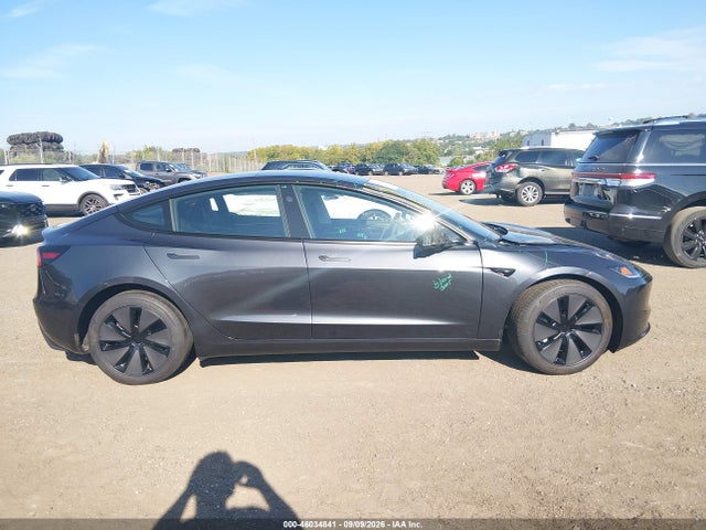5YJ3E1EA6SF977007 Tesla Model 3 Long Range Rear-wheel Drive/standard Rear-wheel Drive