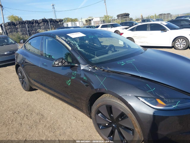 5YJ3E1EA6SF977007 Tesla Model 3 Long Range Rear-wheel Drive/standard Rear-wheel Drive