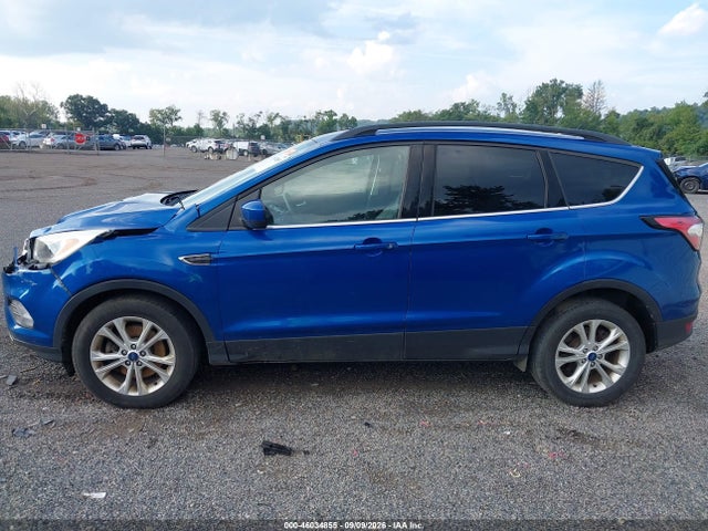 Продажа на аукционе авто 2018 Ford Escape Se, vin: 1FMCU9GD2JUA29388, номер лота: 46034855