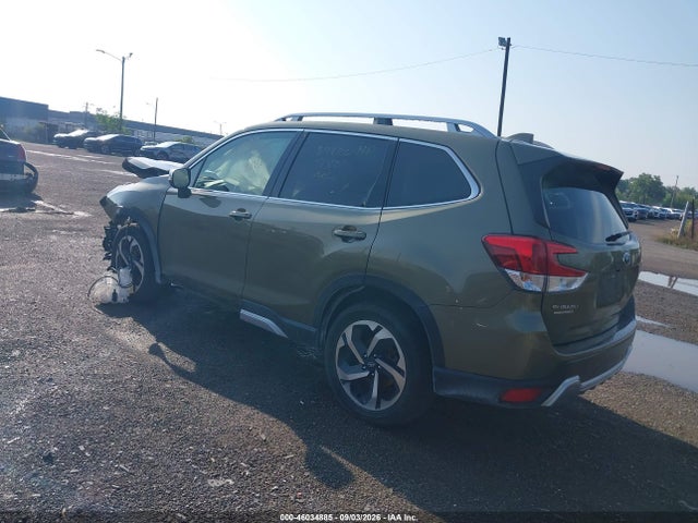 46034885 :رقم المزاد ، JF2SKARC0NH422821 vin ، 2022 Subaru Forester Touring مزاد بيع