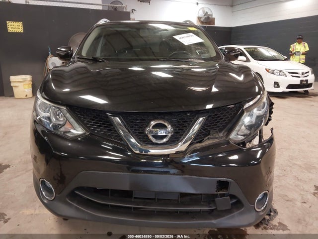 2017 Nissan Rogue Sport Sv მანქანა იყიდება აუქციონზე, vin: JN1BJ1CR8HW131937, აუქციონის ნომერი: 46034890