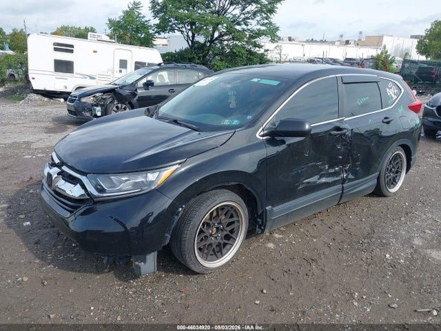 Honda CR-V LX 2017 2HKRW6H32HH201114 Image 2