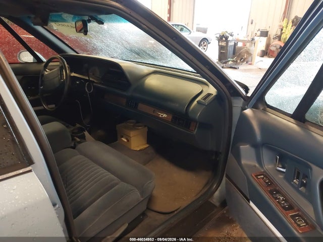 Продажа на аукционе авто 1993 Oldsmobile 98 Regency Elite, vin: 1G3CW53L5P4300053, номер лота: 46034952