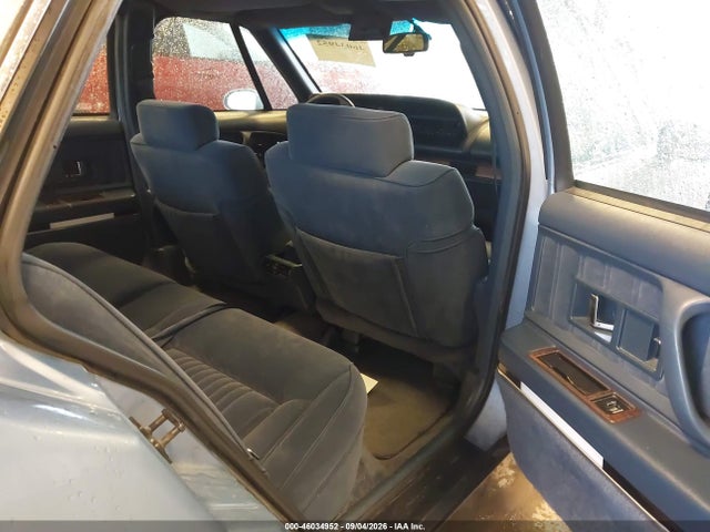 Продажа на аукционе авто 1993 Oldsmobile 98 Regency Elite, vin: 1G3CW53L5P4300053, номер лота: 46034952