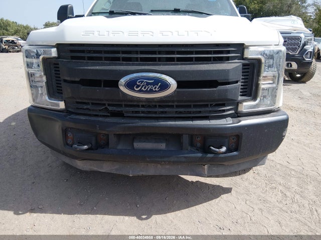 Продажа на аукционе авто 2019 Ford F-350 Chassis Xl, vin: 1FDRF3G69KEF86149, номер лота: 46034958