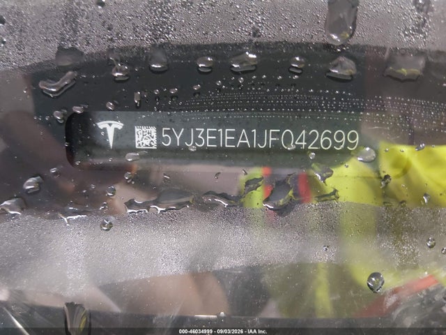Tesla Model 3 Long Range/mid Range 2018 5YJ3E1EA1JF042699 Image 9