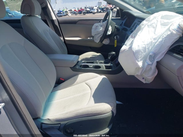 Продажа на аукционе авто 2015 Hyundai Sonata Se, vin: 5NPE24AFXFH126310, номер лота: 46035045