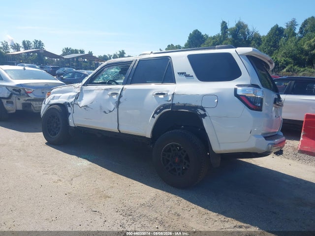 2021 Toyota 4runner Trd Off Road Premium მანქანა იყიდება აუქციონზე, vin: JTERU5JR7M5958157, აუქციონის ნომერი: 46035074