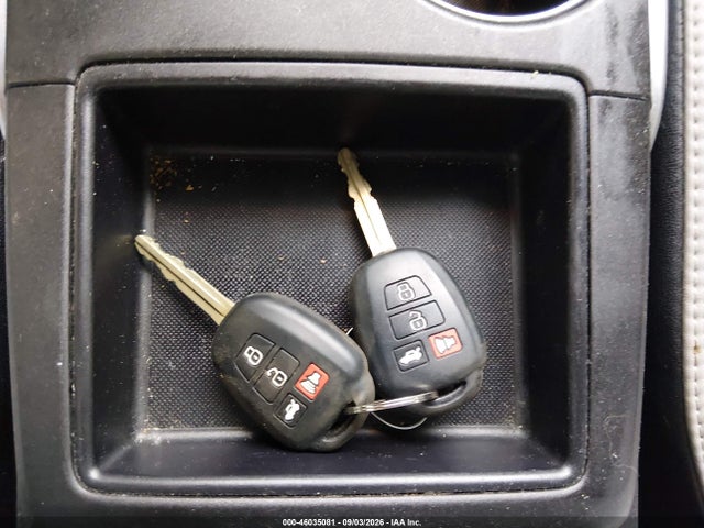 46035081 :رقم المزاد ، 4T1BF1FK9GU140357 vin ، 2016 Toyota Camry Se مزاد بيع