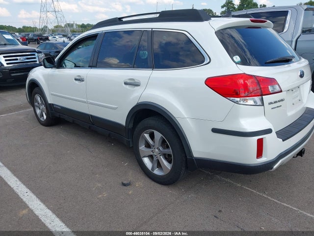 46035104 :رقم المزاد ، 4S4BRCSC8D3282749 vin ، 2013 Subaru Outback 2.5i Limited مزاد بيع