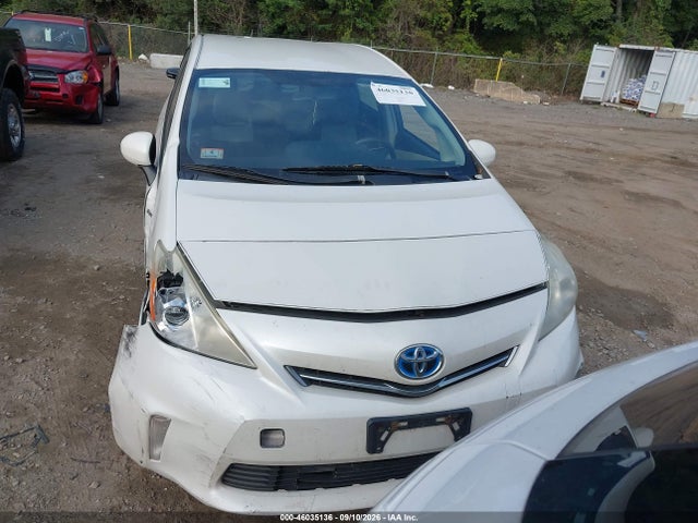 Продажа на аукционе авто 2014 Toyota Prius V Two, vin: JTDZN3EUXE3317196, номер лота: 46035136