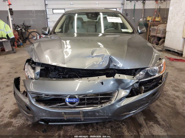 46035152 :رقم المزاد ، LYV402TM9JB174083 vin ، 2018 Volvo S60 Inscription T5 Platinum مزاد بيع