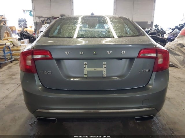 46035152 :رقم المزاد ، LYV402TM9JB174083 vin ، 2018 Volvo S60 Inscription T5 Platinum مزاد بيع