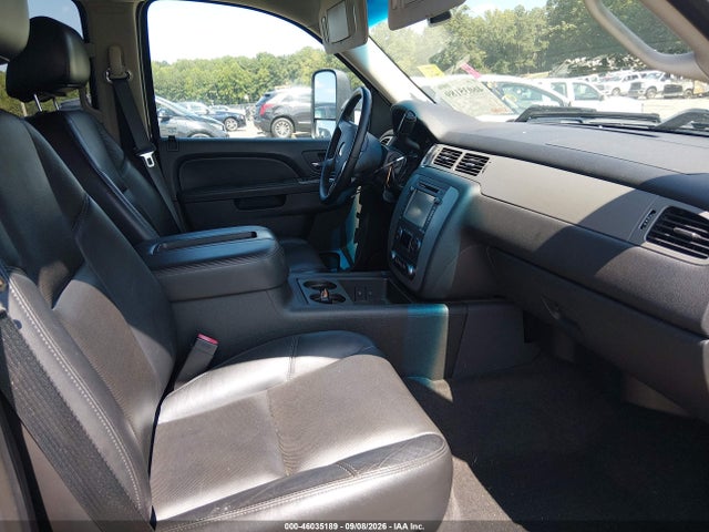 2014 Chevrolet Silverado 2500hd Ltz მანქანა იყიდება აუქციონზე, vin: 1GC1KYE84EF147986, აუქციონის ნომერი: 46035189