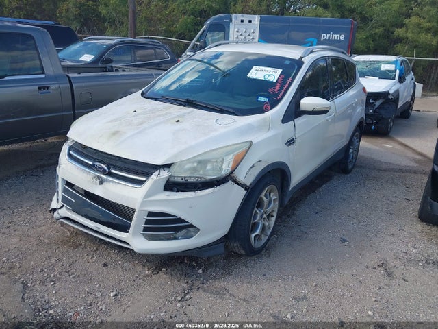 Ford Escape Titanium 2014 1FMCU0J97EUC56985 Image 2