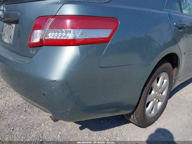 46035309 :رقم المزاد ، 4T1BF3EK7BU682630 vin ، 2011 Toyota Camry Le مزاد بيع