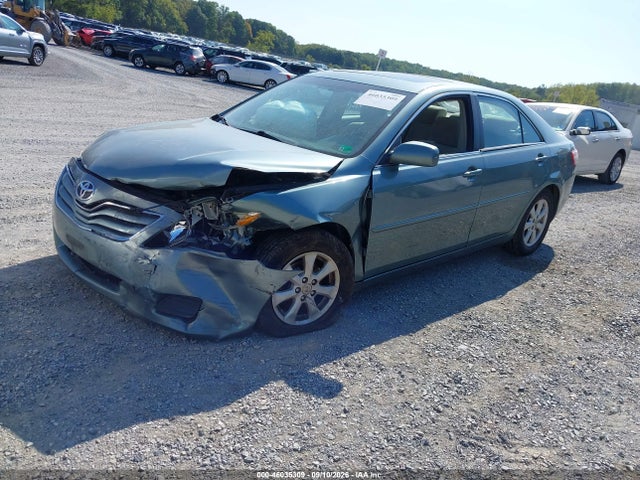 46035309 :رقم المزاد ، 4T1BF3EK7BU682630 vin ، 2011 Toyota Camry Le مزاد بيع