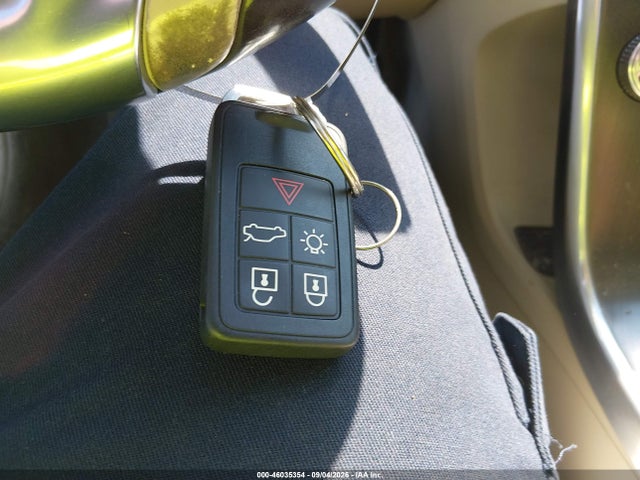 Aukcja sprzedaży 2016 Volvo Xc60 T6, vin: YV4902RK0G2792329, numer aukcji: 46035354