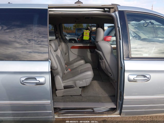 2006 Chrysler Town & Country Limited მანქანა იყიდება აუქციონზე, vin: 2A8GP64L96R729350, აუქციონის ნომერი: 46035373