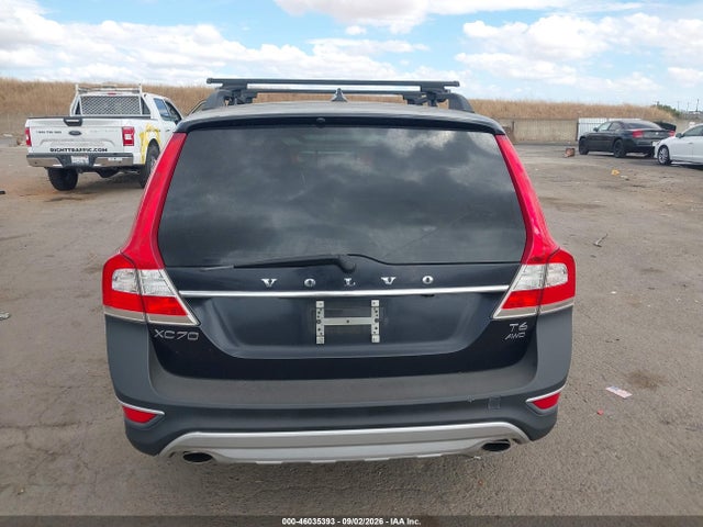 Volvo Xc70 T6 Platinum 2015 YV4902NM4F1230493 Image 16