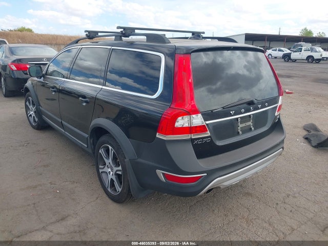Volvo Xc70 T6 Platinum 2015 YV4902NM4F1230493 Image 3