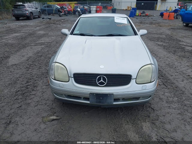 46035401 :رقم المزاد ، WDBKK47F6YF169659 vin ، 2000 Mercedes-benz Slk 230 Kompressor مزاد بيع